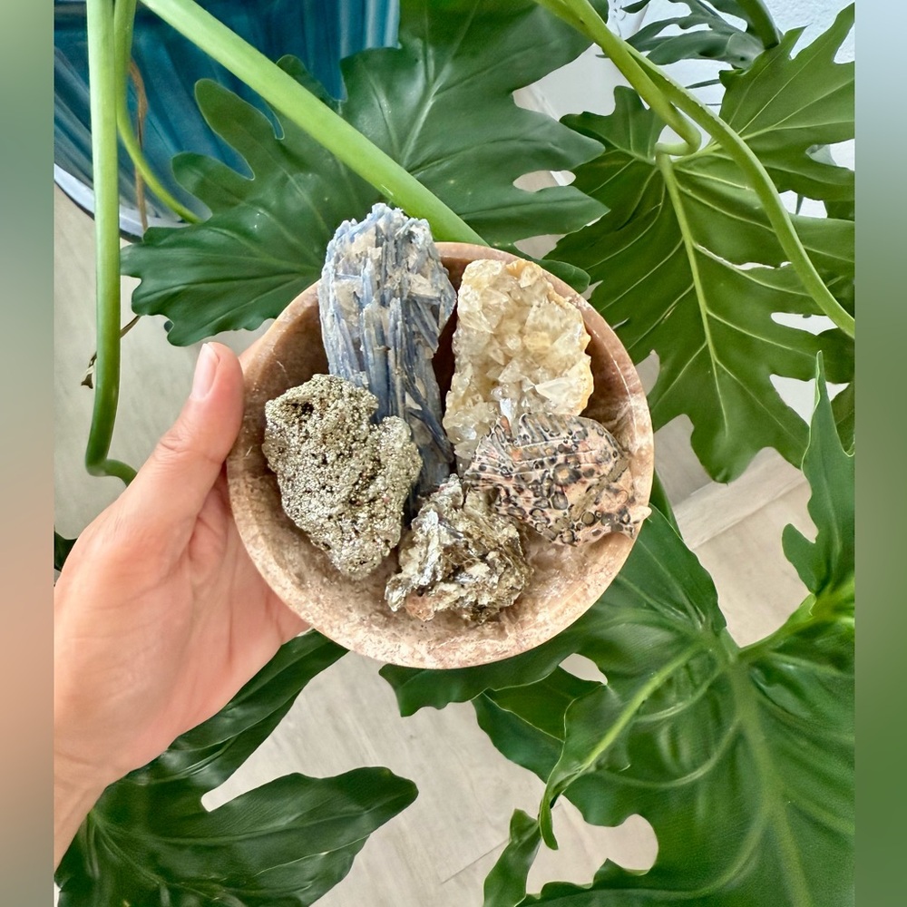 Flow & Earth Energy Crystal Set – Balance, Calm & Grounding